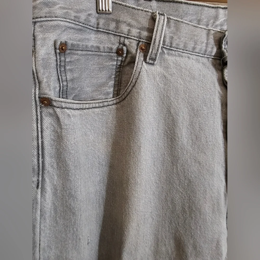 Levi's Men's Straight Gray Jeans